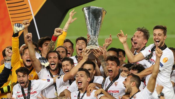 Sevilla, Inter'i 3-2 yenerek UEFA Avrupa Ligi'nde 6. şampiyonluğuna ulaştı - Sputnik Türkiye