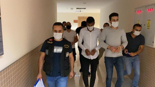 Barış Atay’a saldıranlardan üçü tutuklandı - Sputnik Türkiye