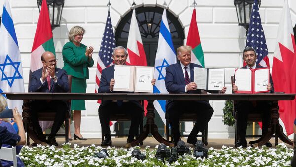 Beyaz Saray'da İsrail-BAE-Bahreyn normalleşme anlaşmaları imzalandı - Sputnik Türkiye
