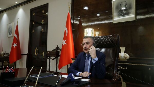 Cumhurbaşkanı Yardımcısı Fuat Oktay, Azerbaycan Cumhurbaşkanı Yardımcısı Hikmet Hacıyev ve Azerbaycan Başbakanı Ali Esedov ile telefon görüşmesi gerçekleştirdi. - Sputnik Türkiye