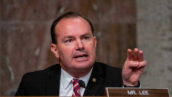ABD'li Utah Eyaleti Senatörü Mike Lee - Sputnik Türkiye