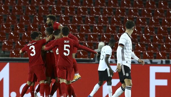A Milli Futbol Takımı, hazırlık maçında, Almanya ile Köln’deki Rhein Energie Stadında karşı karşıya geldi. Milli futbolcular gol sevinci yaşadı. - Sputnik Türkiye