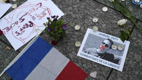 Fransa'da başı kesilerek öldürülen öğretmen Samuel Paty - Sputnik Türkiye