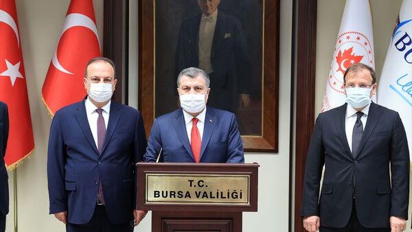 Fahrettin Koca, Bursa Valisi Yakup Canbolat - Sputnik Türkiye