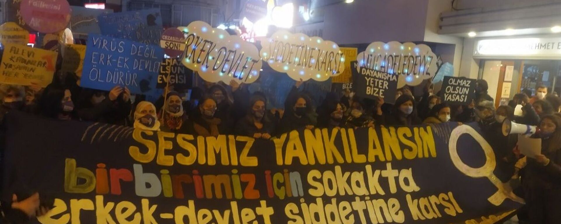 25 Kasım Kadına Yönelik Şiddete Karşı Uluslararası Mücadele ve Dayanışma Günü - İstanbul - Sputnik Türkiye, 1920, 25.11.2020