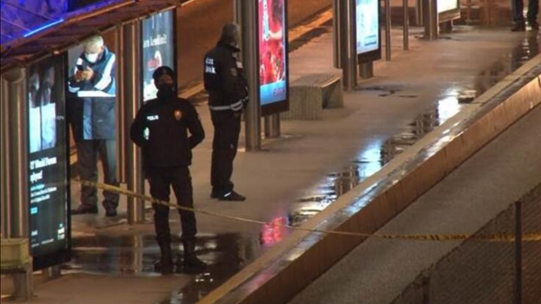 Çağlayan Metrobüs Durağı'nda şüpheli valiz alarmı - Sputnik Türkiye