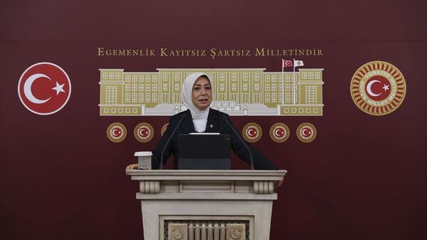 AK Parti Malatya Milletvekili Öznur Çalık - Sputnik Türkiye