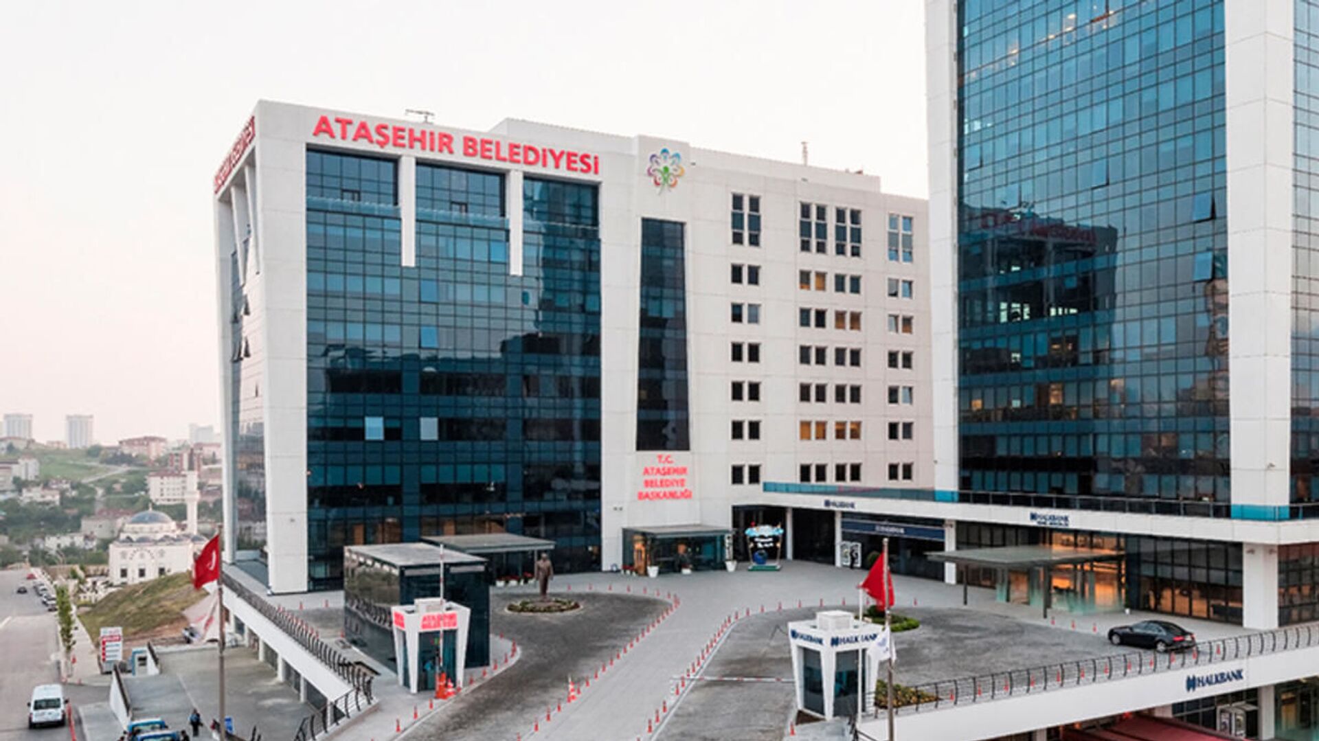 Ataşehir Belediyesi soruşturmasında 5 şüpheliye ev hapsi, 23 şüpheli ...