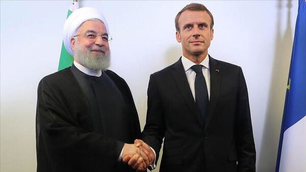 İran Cumhurbaşkanı Hasan Ruhani ile Fransa Cumhurbaşkanı Emmanuel Macron - Sputnik Türkiye