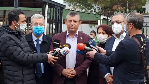 Tahir Elçi davasını takip eden CHP’li Özel: Devlet görevini yaparsa, şüpheden kurtulmuş olur - Sputnik Türkiye