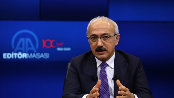 Hazine ve Maliye Bakanı Lütfi Elvan, Anadolu Ajansı (AA) Editör Masası'na konuk oldu. - Sputnik Türkiye