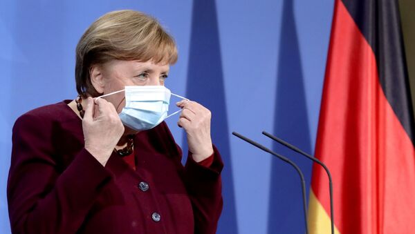 Almanya Başbakanı Angela Merkel, maske - Sputnik Türkiye