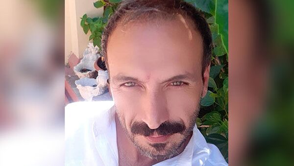 Komiser yardımcısının gözlüğünü çaldığı öne sürülen polis memuru intihar etti - Sputnik Türkiye