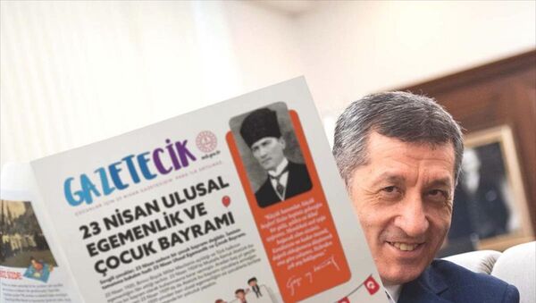 Milli Eğitim Bakanlığı'nca (MEB) 23 Nisan Ulusal Egemenlik ve Çocuk Bayramı dolayısıyla hazırlanan Gazetecik - Sputnik Türkiye