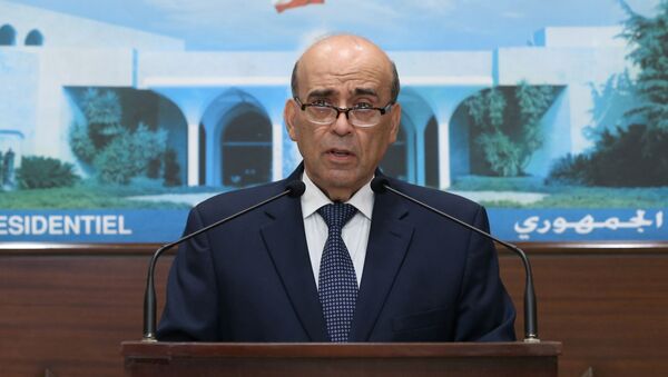 Körfez'le diplomatik krize neden olup istifasını sunan Lübnan Dışişleri Bakanı Şerbil Vehbe - Sputnik Türkiye