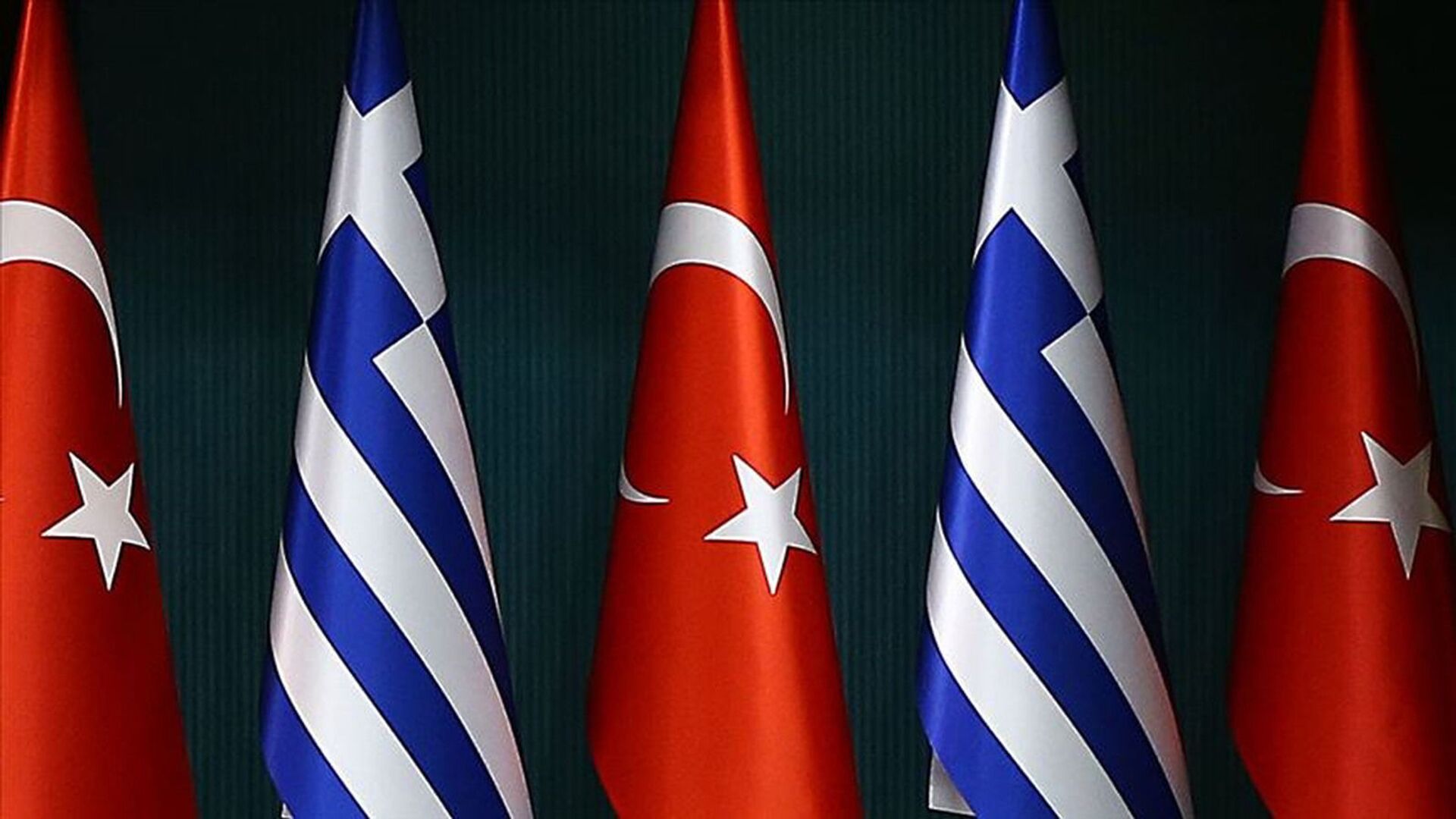 Türkiye Yunanistan bayrakları - Sputnik Türkiye, 1920, 06.12.2023
