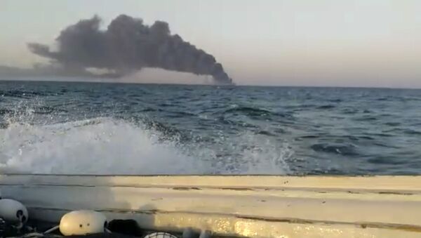 Umman Denizi’nde batan İran gemisinde 33 mürettebat yaralandı - Sputnik Türkiye