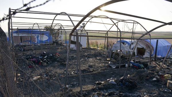 Mevsimlik işçilerin kaldığı 8 çadır yandı - Sputnik Türkiye