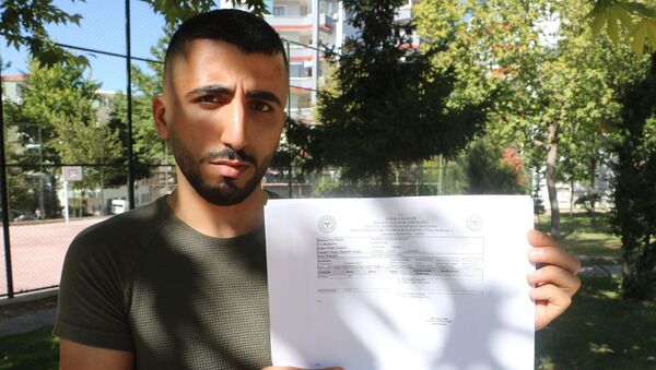 Malatya’da özel bir ilaç firmasında dağıtım görevlisi olarak çalışan 25 yaşındaki Mehmet Cihat Bozkurt - Sputnik Türkiye