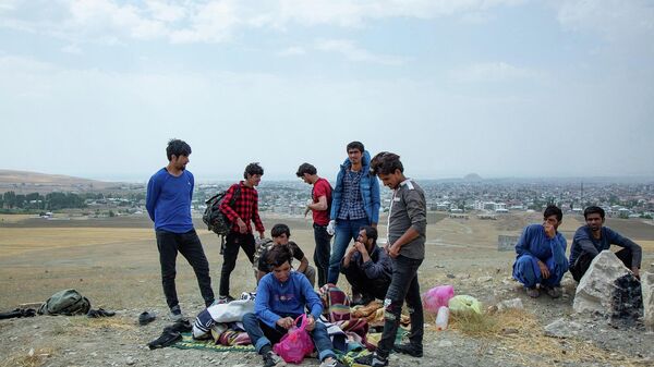 Afganlar - Afgan sığınmacılar, Afanistan'dan Türkiye'ye gelen sığınmacılar - Sputnik Türkiye