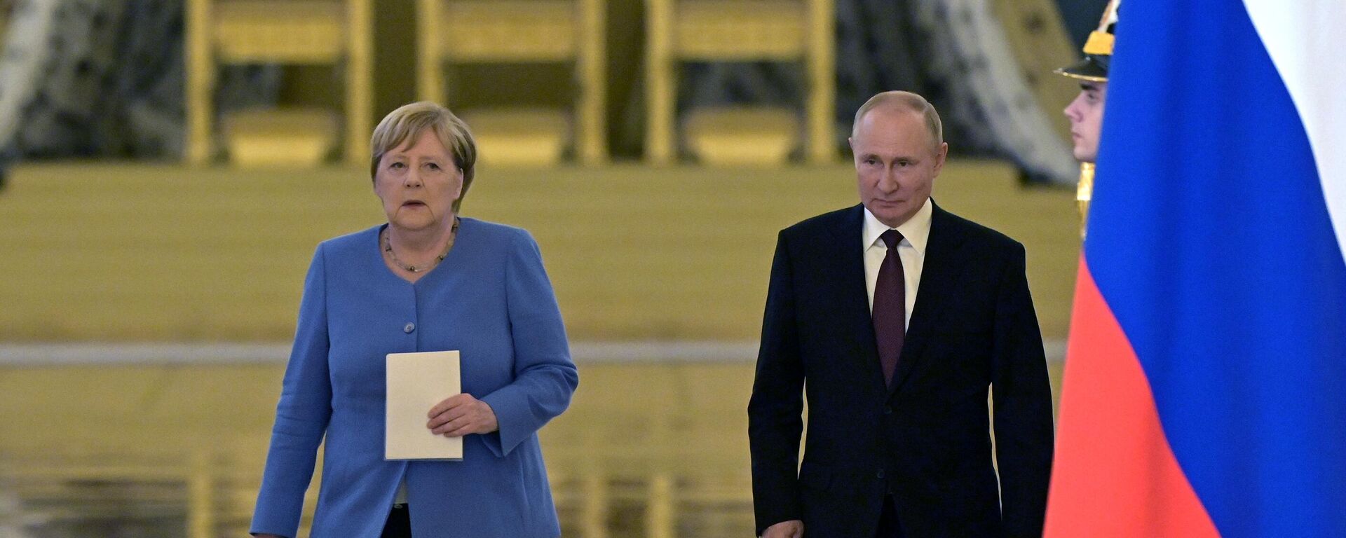 Kremlin'de Putin-Merkel görüşmesi başladı - Sputnik Türkiye, 1920, 20.08.2021