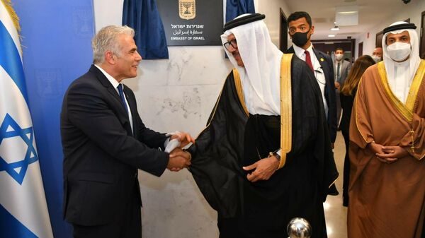 Bahreyn'in başkenti Manama'da İsrail Büyükelçiliği resmi törenle açıldı. - Sputnik Türkiye