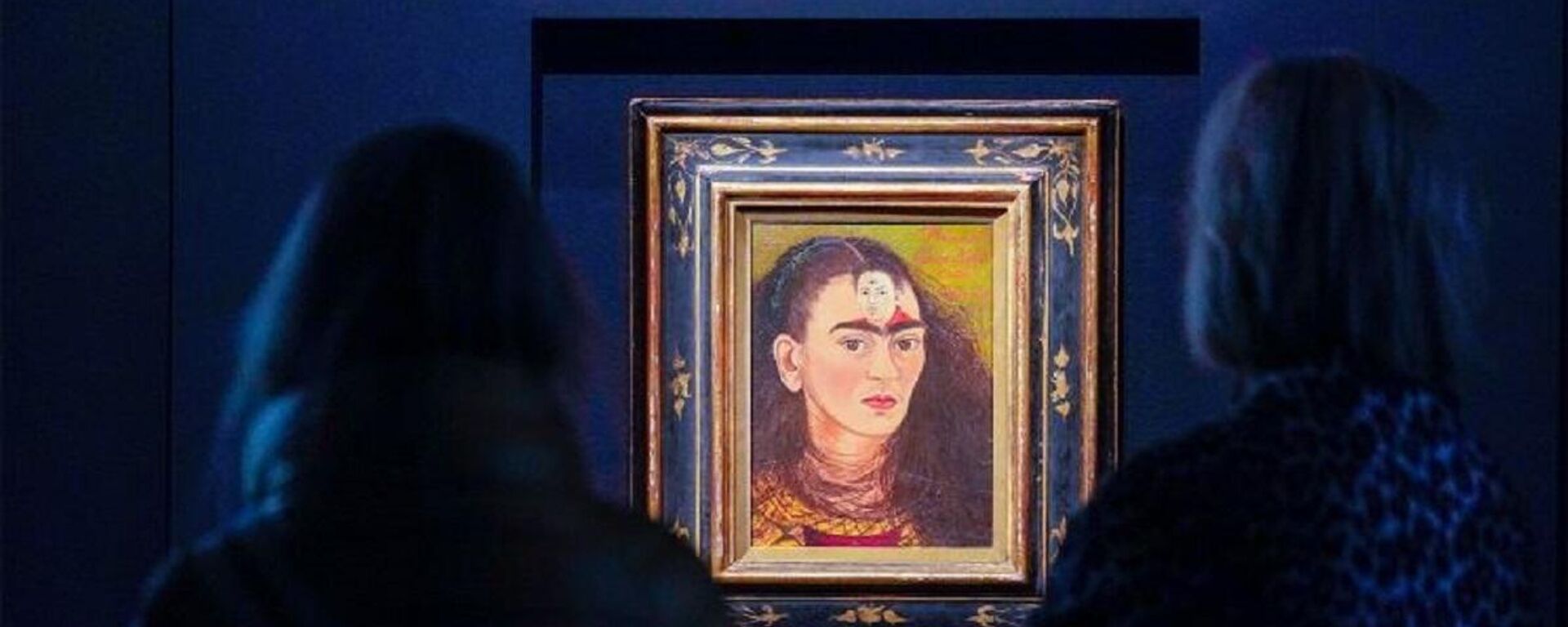 Meksikalı ressam Frida Kahlo'ya ait bir tablo, New York'ta düzenlenen müzayedede 34.9 milyon dolara alıcı buldu. - Sputnik Türkiye, 1920, 17.11.2021