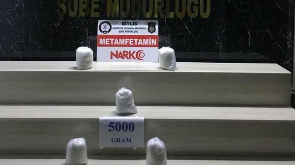 Bitlis’te 5 kilo metamfetamin ele geçirildi - Sputnik Türkiye
