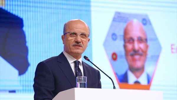 Yükseköğretim Kurulu (YÖK) Başkanı Prof. Dr. Erol Özvar - Sputnik Türkiye