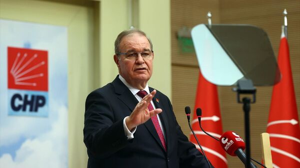 CHP Genel Başkan Yardımcısı ve Parti Sözcüsü Faik Öztrak, parti genel merkezinde basın toplantısı düzenledi.
 - Sputnik Türkiye