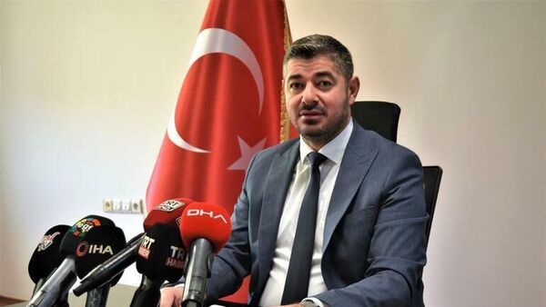 Altaş Denizlispor'un Başkanı Mehmet Uz  - Sputnik Türkiye