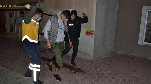 Tekirdağ Çorlu’da yabancı uyruklu şahısların birbirine girdiği kavga sonucu 3 kişi bıçakla yaralandı. - Sputnik Türkiye