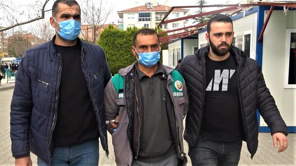 Eşinin patronuna ait araca EYP yerleştiren koca tutuklandı
 - Sputnik Türkiye