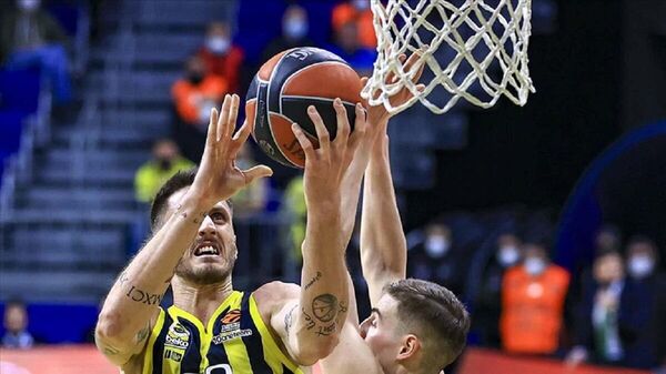 Fenerbahçe Beko, THY Avrupa Ligi'nin 22. haftasında Litvanya'nın Zalgiris Kaunas takımını 73-67 yendi. - Sputnik Türkiye