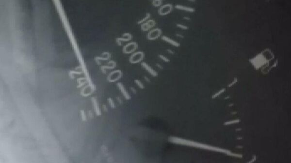 Ölümlü kazadan 4 dakika önce 240 kilometre hızla video çekti - Sputnik Türkiye