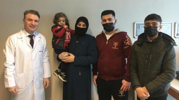 Suriyeli Fityan ailesinin yeni doğan bebekleri Abdurrahman - Sputnik Türkiye