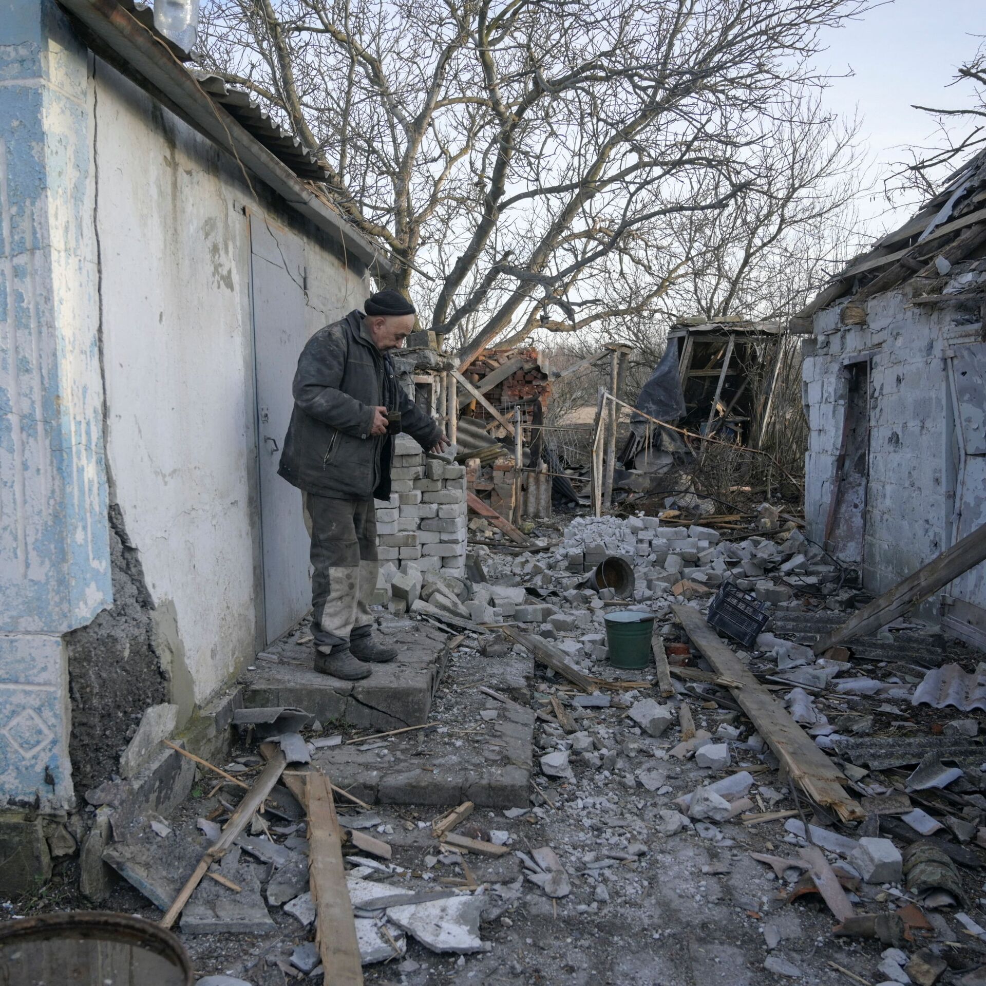 Что случилось на донбассе сегодня. Зайцево Украина. Разрушения Донецка 2014-2022. Старобельск обстрел 2022. Попасная Луганская область.