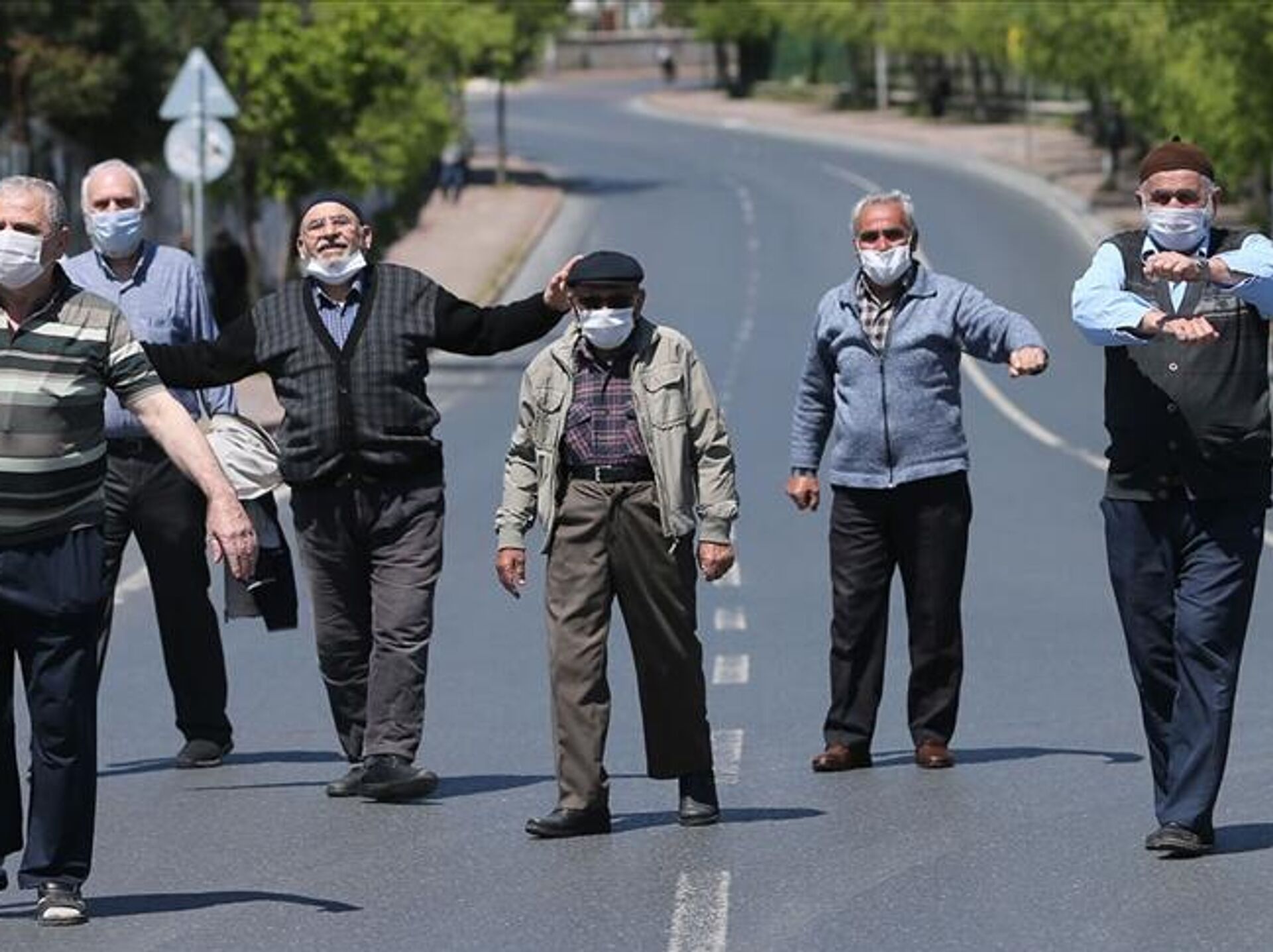 Türkiye'de yaşlı nüfus 5 yılda yüzde 24 arttı - 18.03.2022, Sputnik Türkiye