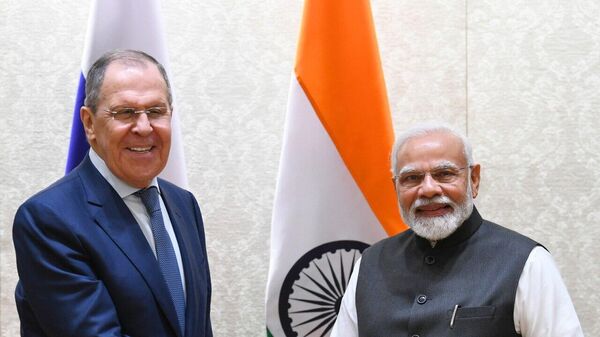 Rusya Dışişleri Bakanı Sergey Lavrov, Yeni Delhi ziyareti kapsamında Hindistan Başbakanı Narendra Modi'yle bir görüşme gerçekleştirdi. - Sputnik Türkiye