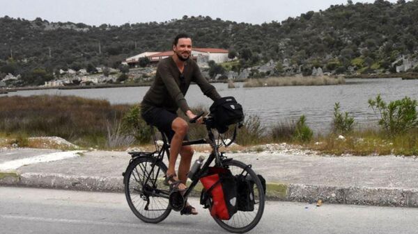 Alman mühendis, bisikletle 11 ülke gezip Türkiye'ye geldi: ‘Önce Konya ve Kapodokya'yı gezeceğim’
 - Sputnik Türkiye