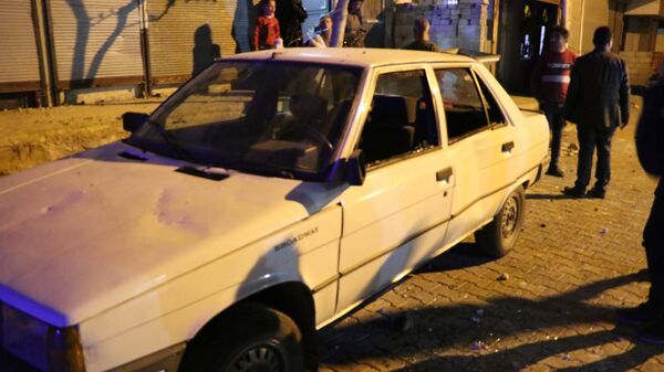 Şanlıurfa'nın Haliliye ilçesinde iftar sonrası komşular arasında çıkan taşlı sopalı kavgada 8 kişi yaralandı - Sputnik Türkiye