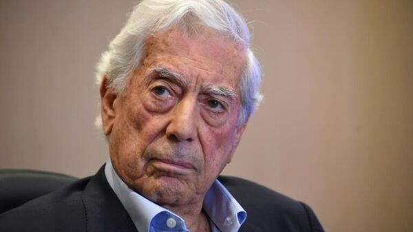 Mario Vargas Llosa - Sputnik Türkiye