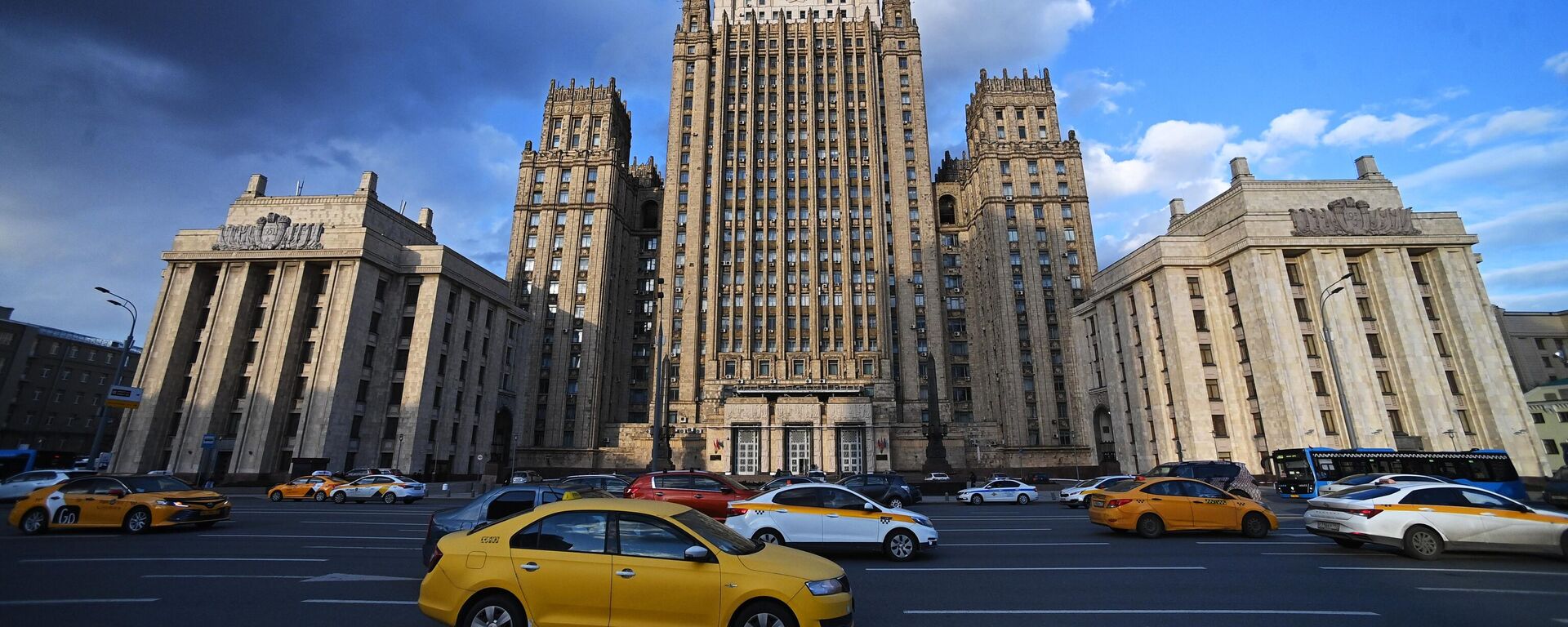 Rusya Federasyonu Dışişleri Bakanlığı'nın Moskova'daki binası. - Sputnik Türkiye, 1920, 30.05.2023