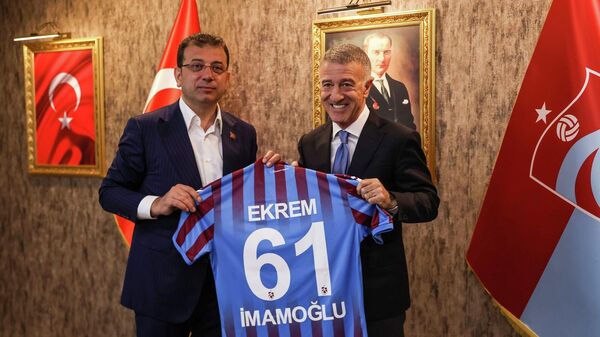 İBB Başkanı Ekrem İmamoğlu'ndan Trabzonspor'a ziyaret
 - Sputnik Türkiye
