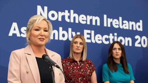 Sinn Fein'in Kuzey İrlanda'daki lideri Michelle O'Neill - Sputnik Türkiye