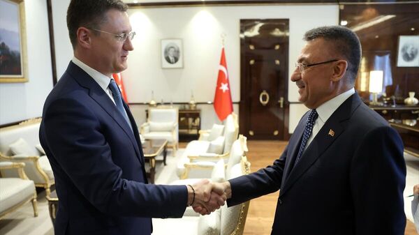 Cumhurbaşkanı Yardımcısı Fuat Oktay, Rusya Başbakan Yardımcısı Aleksandr Novak ve beraberindeki heyeti kabul etti.
 - Sputnik Türkiye