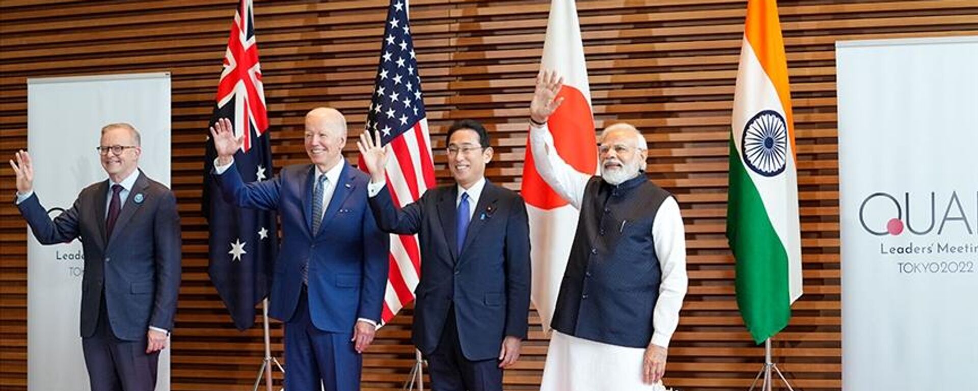 Japonya başkenti Tokyo'daki Quad zirvesinde soldan sağa Avustralya Başbakanı Anthony Albanese, ABD Başkanı Joe Biden, Japonya Başbakanı Fumio Kişida, Hindistan Başbakanı Narendra Modi - Sputnik Türkiye, 1920, 24.05.2022