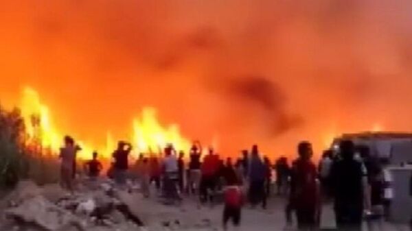 Musul'daki vadide yangın paniği
 - Sputnik Türkiye