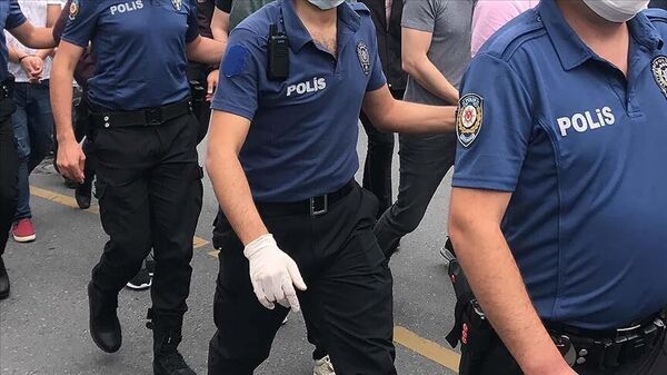 Polis- Gözaltı- Operasyon - Sputnik Türkiye