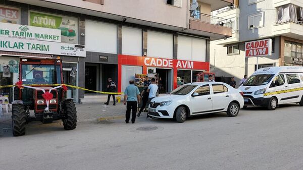 Antalya'nın Elmalı ilçesinde silahlı saldırıya uğrayan Belediye Başkan Yardımcısı ve Antalya Büyükşehir Belediye Meclis Üyesi Hasan Aydın - Sputnik Türkiye